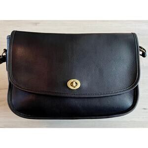 Vintage Coach Court Bag Black Leather Turnlock Crossbody USA Made Style 0069